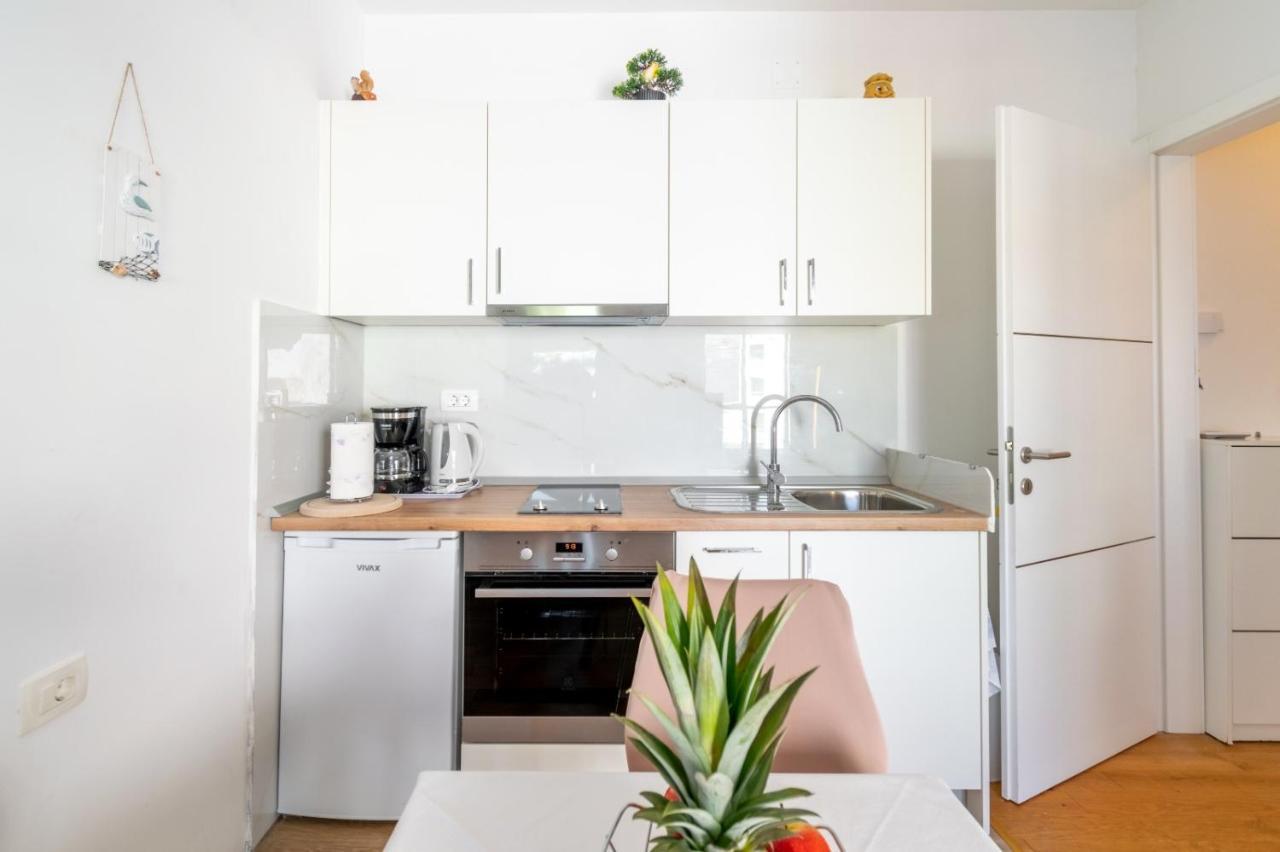 Mary Apartment Makarska